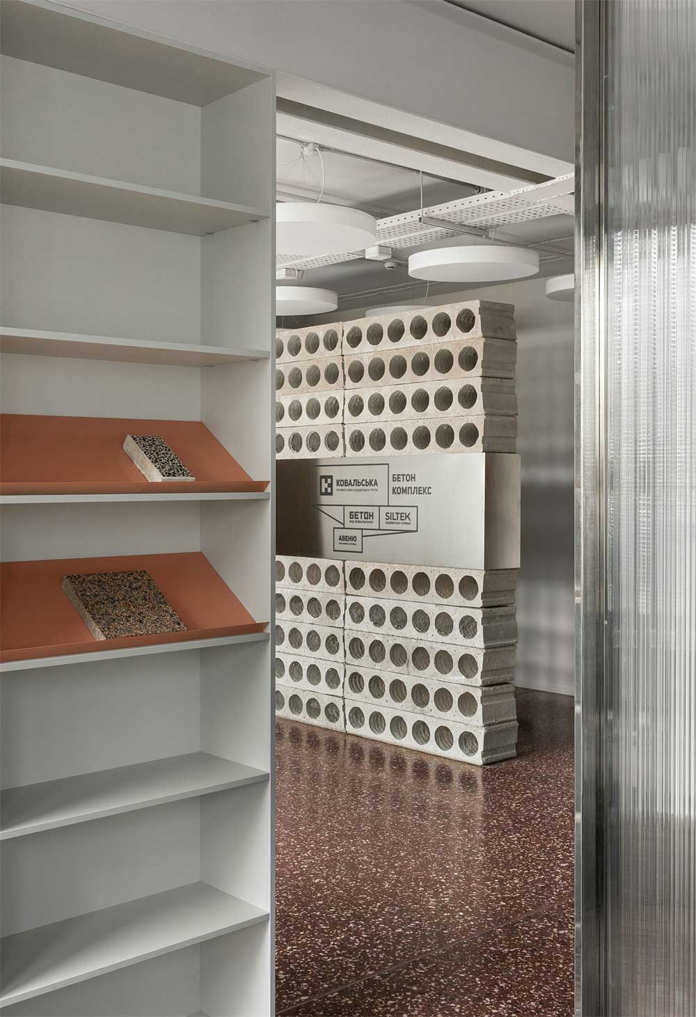 深圳南山區(qū)辦公室設(shè)計(jì)裝修——過道 深圳南山區(qū)辦公室設(shè)計(jì)裝修——過道