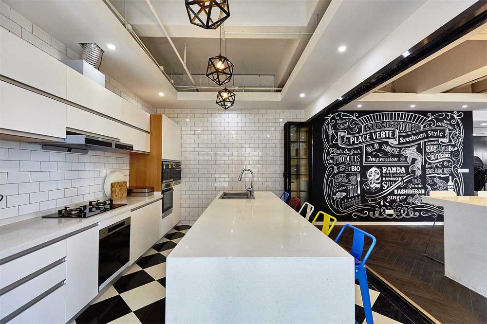 深圳市羅湖800平現(xiàn)代風(fēng)辦公室裝修吧臺區(qū)