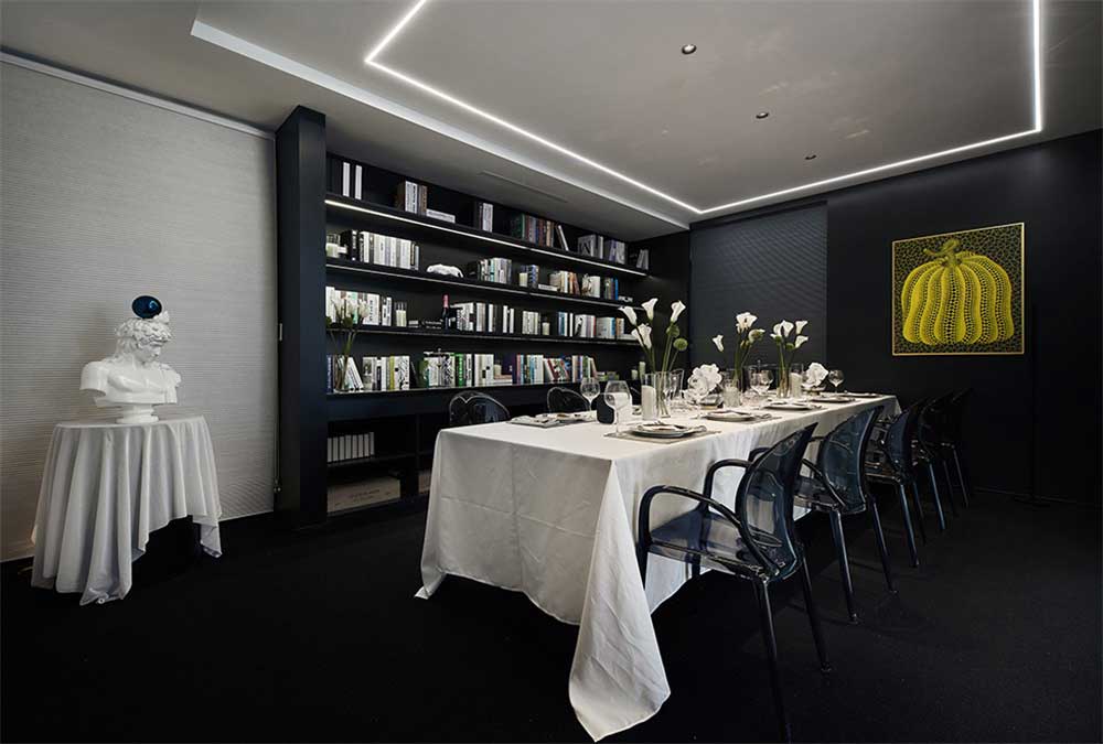 深圳龍崗區(qū)輕奢簡(jiǎn)約辦公室設(shè)計(jì)裝修-用餐區(qū) 深圳龍崗區(qū)輕奢簡(jiǎn)約辦公室設(shè)計(jì)裝修-用餐區(qū)