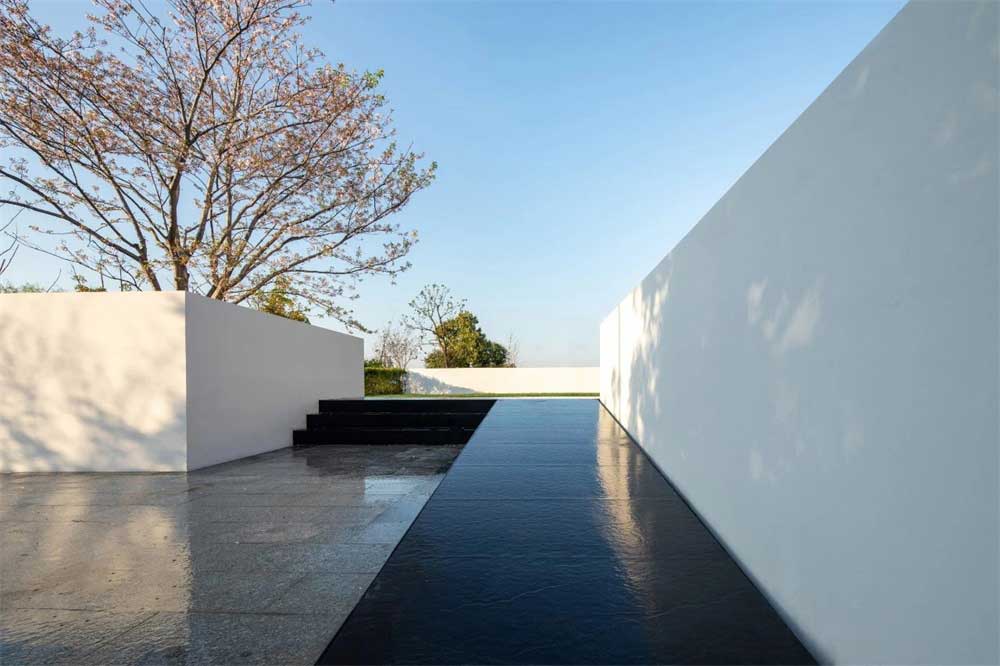 深圳市寶安區(qū)辦公室設(shè)計裝修庭院 深圳市寶安區(qū)辦公室設(shè)計裝修庭院