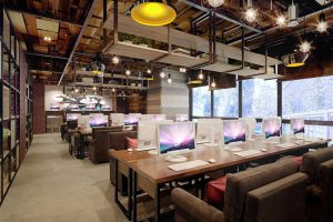 深圳龍崗區(qū)網(wǎng)咖裝修設(shè)計 商務區(qū)