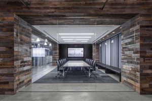 深圳南山500平方現(xiàn)代工業(yè)風辦公室裝修會議室效果圖