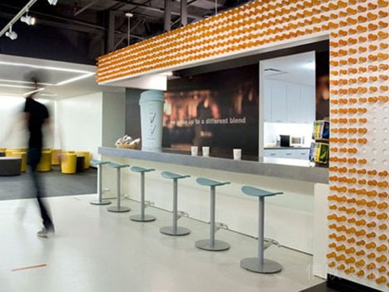 茶水間裝修設(shè)計效果圖復(fù)古墻磚玻璃效果過道裝修設(shè)計