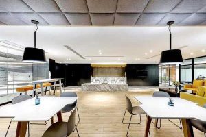 通透的開放式辦公室設(shè)計(jì)效果圖