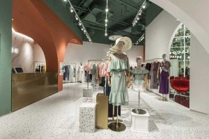 展示區(qū)瓷磚地面墻面漆天花吊頂裝修設(shè)計(jì)效果圖