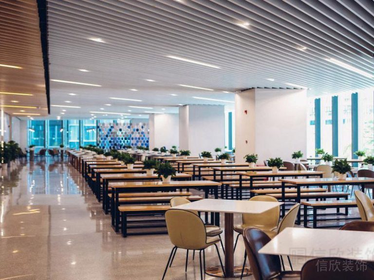 大廳瓷磚地面線條天花吊頂裝修設(shè)計(jì)效果圖