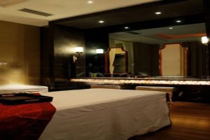 按摩會(huì)所酒店裝修木質(zhì)地板裝修機(jī)構(gòu)設(shè)計(jì)