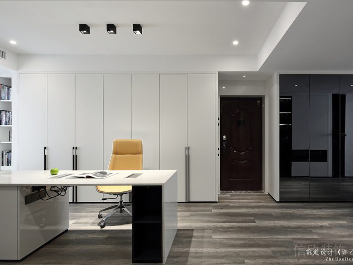 書房簡約內(nèi)嵌式設(shè)計白色墻柜裝修設(shè)計效果圖