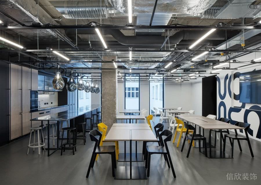 科技未來感員工餐廳就餐區(qū)裸露設(shè)計(jì)簡(jiǎn)約pvc地板裝修圖