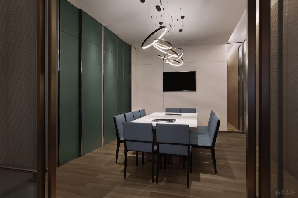 深圳羅湖東港中心現(xiàn)代中式火鍋餐廳裝修案例包廂 深圳羅湖東港中心現(xiàn)代中式火鍋餐廳裝修案例包廂