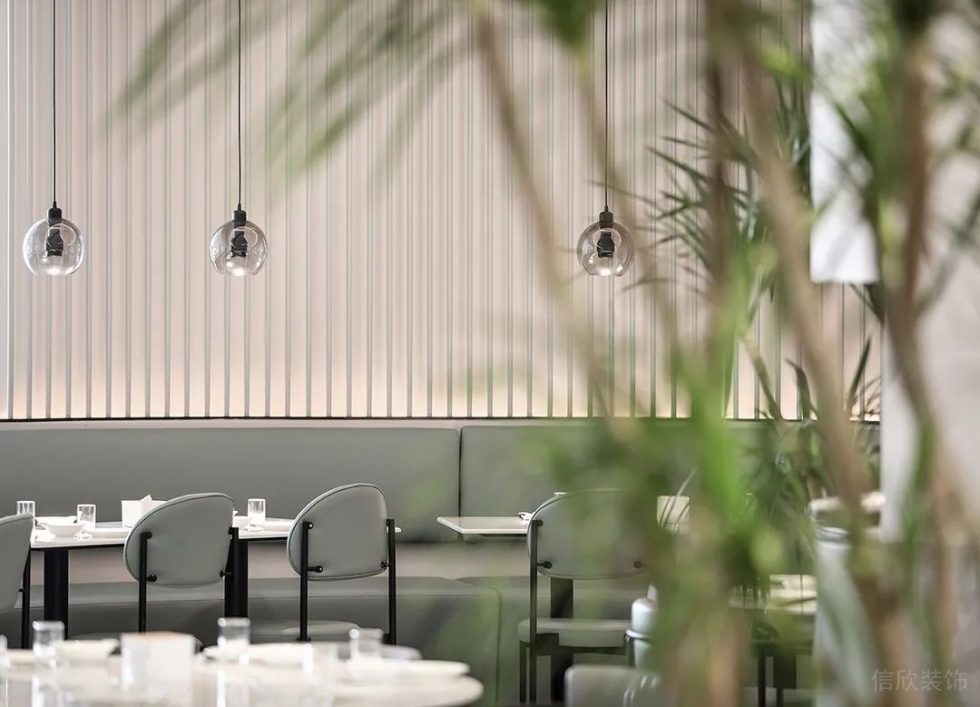 深圳羅湖東門鴻展中心城極簡(jiǎn)風(fēng)格川菜館裝修案例玻璃藝術(shù)吊燈 深圳羅湖東門鴻展中心城極簡(jiǎn)風(fēng)格川菜館裝修案例玻璃藝術(shù)吊燈