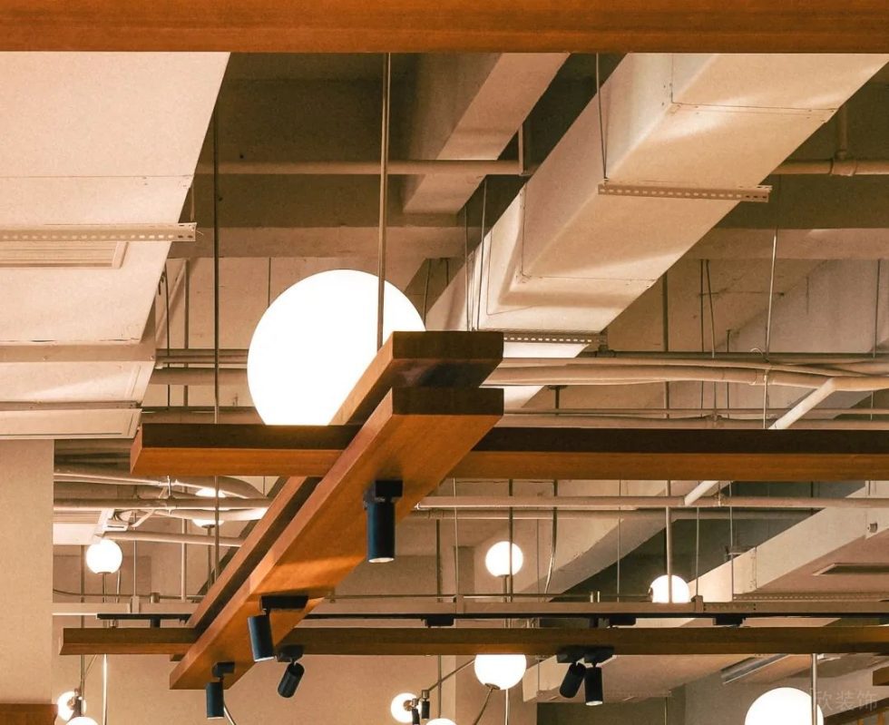 深圳羅湖招商中環(huán)日式風(fēng)格火鍋店裝修案例大廳天花 深圳羅湖招商中環(huán)日式風(fēng)格火鍋店裝修案例大廳天花