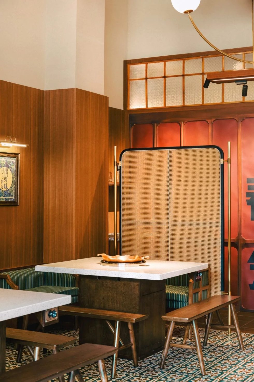 深圳羅湖招商中環(huán)日式風(fēng)格火鍋店裝修案例藤編藝術(shù)屏風(fēng) 深圳羅湖招商中環(huán)日式風(fēng)格火鍋店裝修案例藤編藝術(shù)屏風(fēng)