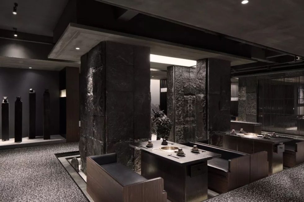 深圳南山海印長(zhǎng)城新中式風(fēng)格烤肉餐廳裝修案例色彩搭配 深圳南山海印長(zhǎng)城新中式風(fēng)格烤肉餐廳裝修案例色彩搭配