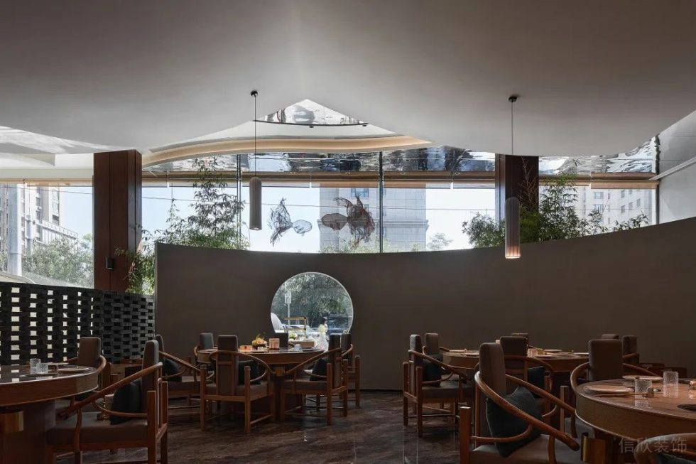 深圳南山星海名城新中式風(fēng)格火鍋店裝修案例藝術(shù)隔斷