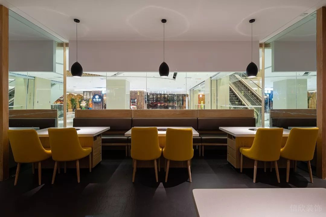 深圳坪山怡瑞達(dá)云秀府簡約北歐風(fēng)火鍋店裝修案例白色乳膠漆石膏板吊頂 深圳坪山怡瑞達(dá)云秀府簡約北歐風(fēng)火鍋店裝修案例白色乳膠漆石膏板吊頂