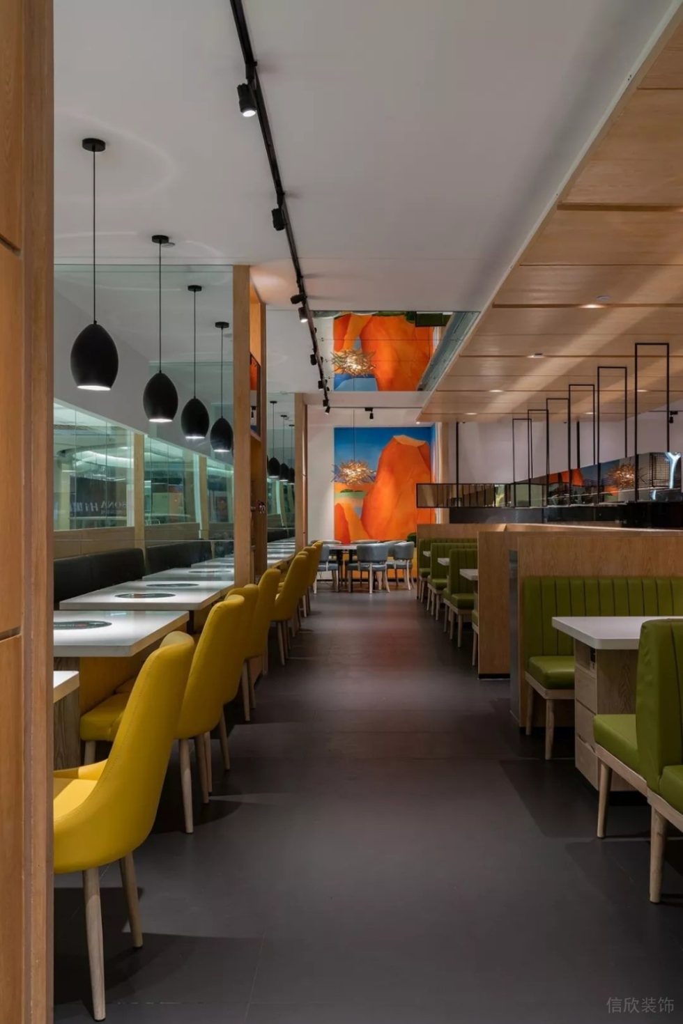 深圳坪山怡瑞達(dá)云秀府簡約北歐風(fēng)火鍋店裝修案例地面鋪設(shè) 深圳坪山怡瑞達(dá)云秀府簡約北歐風(fēng)火鍋店裝修案例地面鋪設(shè)