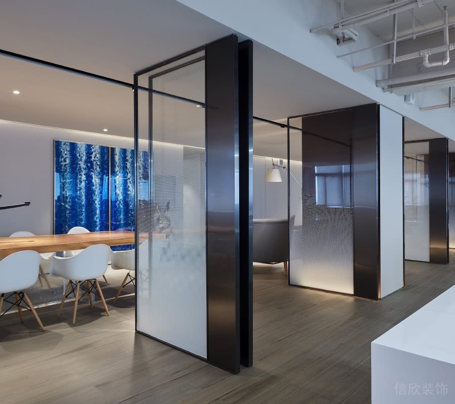 會(huì)議室黑色不銹鋼活動(dòng)門(mén)屏風(fēng)隔斷墻