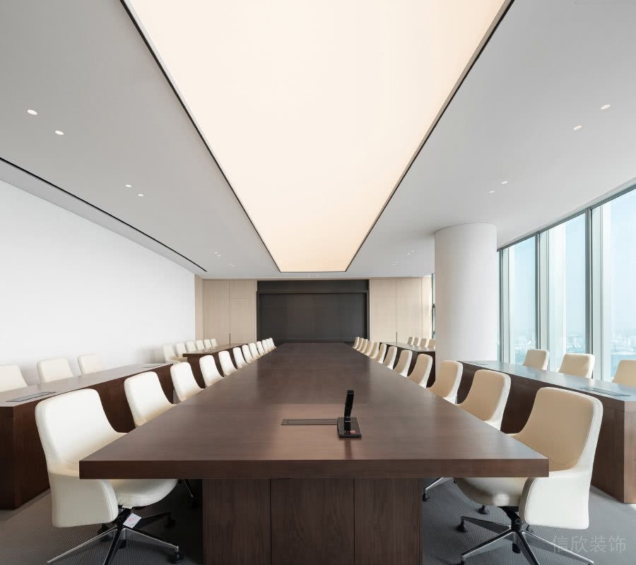 深圳南山華潤(rùn)置地大廈1000平方米后現(xiàn)代極簡(jiǎn)風(fēng)格辦公室裝修案例會(huì)議室