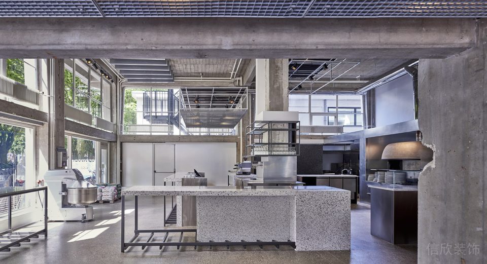 深圳寶安易尚中心灰色調(diào)工業(yè)風(fēng)披薩店裝修案例灰色水磨石操作臺(tái) 深圳寶安易尚中心灰色調(diào)工業(yè)風(fēng)披薩店裝修案例灰色水磨石操作臺(tái)