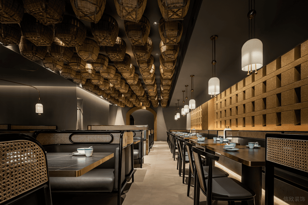 深圳龍崗海航城輕奢新中式客家菜餐廳裝修案例天花 深圳龍崗海航城輕奢新中式客家菜餐廳裝修案例天花