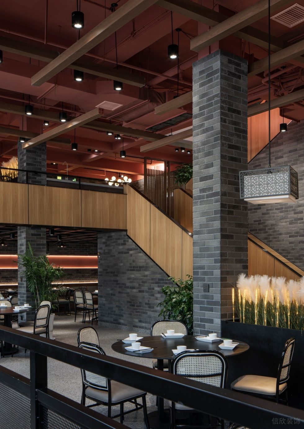 深圳龍崗中糧祥云新中式風(fēng)格粉面店裝修案例樓梯 深圳龍崗中糧祥云新中式風(fēng)格粉面店裝修案例樓梯