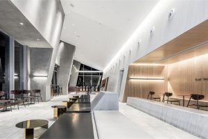 深圳龍崗正中風(fēng)臨國際中心現(xiàn)代工業(yè)風(fēng)喜茶冷飲店裝修案例用餐大廳效果圖