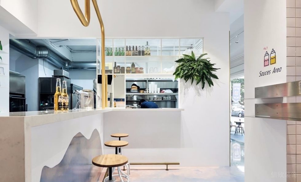 深圳龍華星河傳奇天街網(wǎng)紅現(xiàn)代風漢堡店裝修案例吧臺用餐區(qū) 深圳龍華星河傳奇天街網(wǎng)紅現(xiàn)代風漢堡店裝修案例吧臺用餐區(qū)