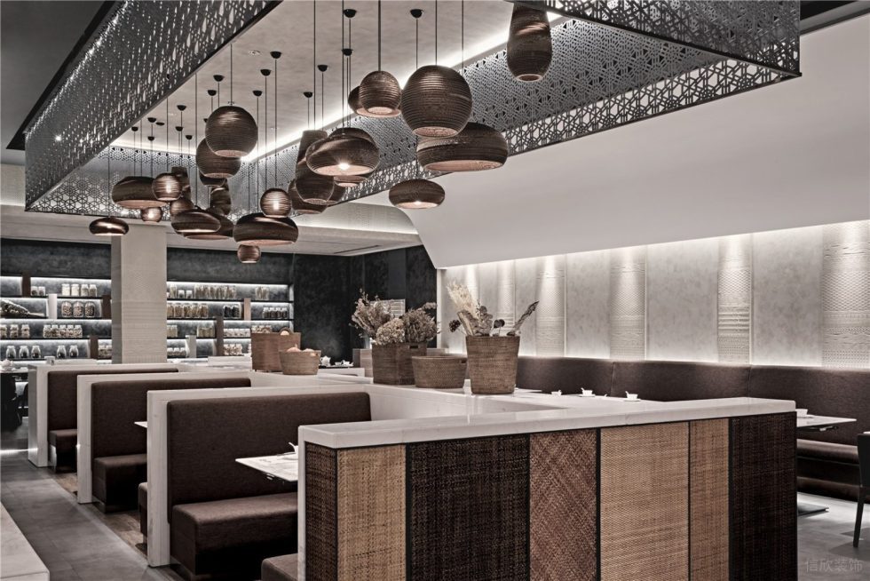 深圳龍華壹成中心現(xiàn)代新中式風(fēng)格餃子館裝修案例四人卡座用餐區(qū) 深圳龍華壹成中心現(xiàn)代新中式風(fēng)格餃子館裝修案例四人卡座用餐區(qū)