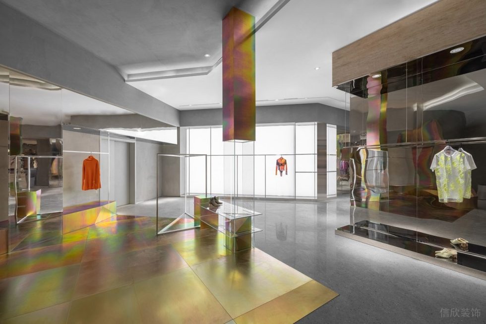 深圳市龍崗區(qū)龍崗中心城x Select 服裝店買手店裝修設(shè)計(jì)魅彩金屬地面