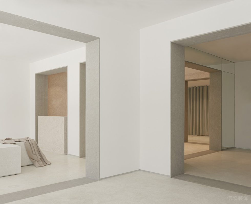 深圳市龍崗區(qū)平湖西班牙pau旗艦店裝修設(shè)計(jì)米色瓷磚埡口