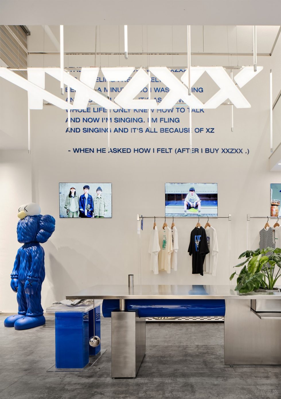 深圳市龍華區(qū)大浪潮牌店接待臺(tái)裝修