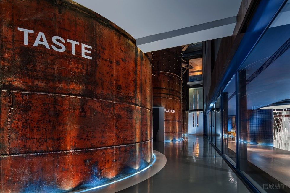 深圳市南山中心城現(xiàn)代風(fēng)“老廠房”751時(shí)尚買手店裝修設(shè)計(jì)鋼結(jié)構(gòu)柱子 深圳市南山中心城現(xiàn)代風(fēng)“老廠房”751時(shí)尚買手店裝修設(shè)計(jì)鋼結(jié)構(gòu)柱子