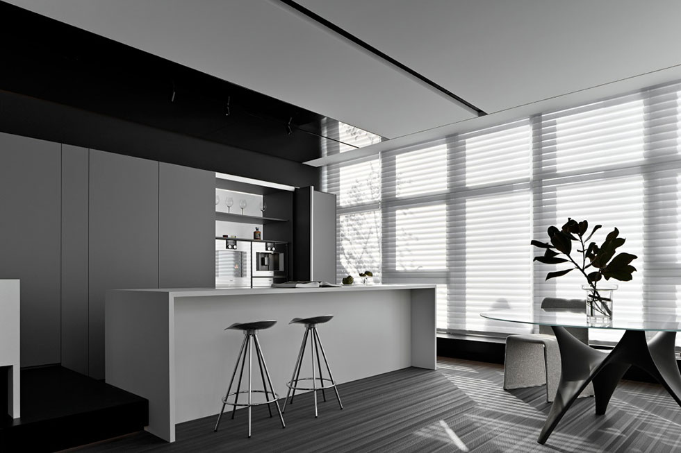 大沖商務(wù)中心科技園辦公室白色吧臺(tái)黑色水吧柜