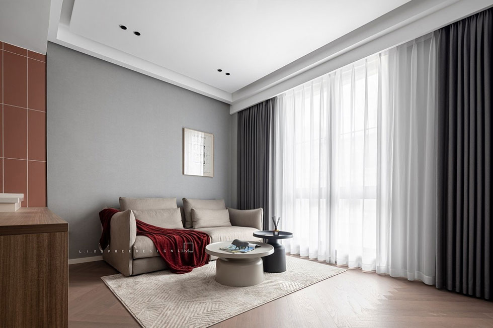 二樓辦公室休息區(qū)布藝沙發(fā)灰色墻面 二樓辦公室休息區(qū)布藝沙發(fā)灰色墻面