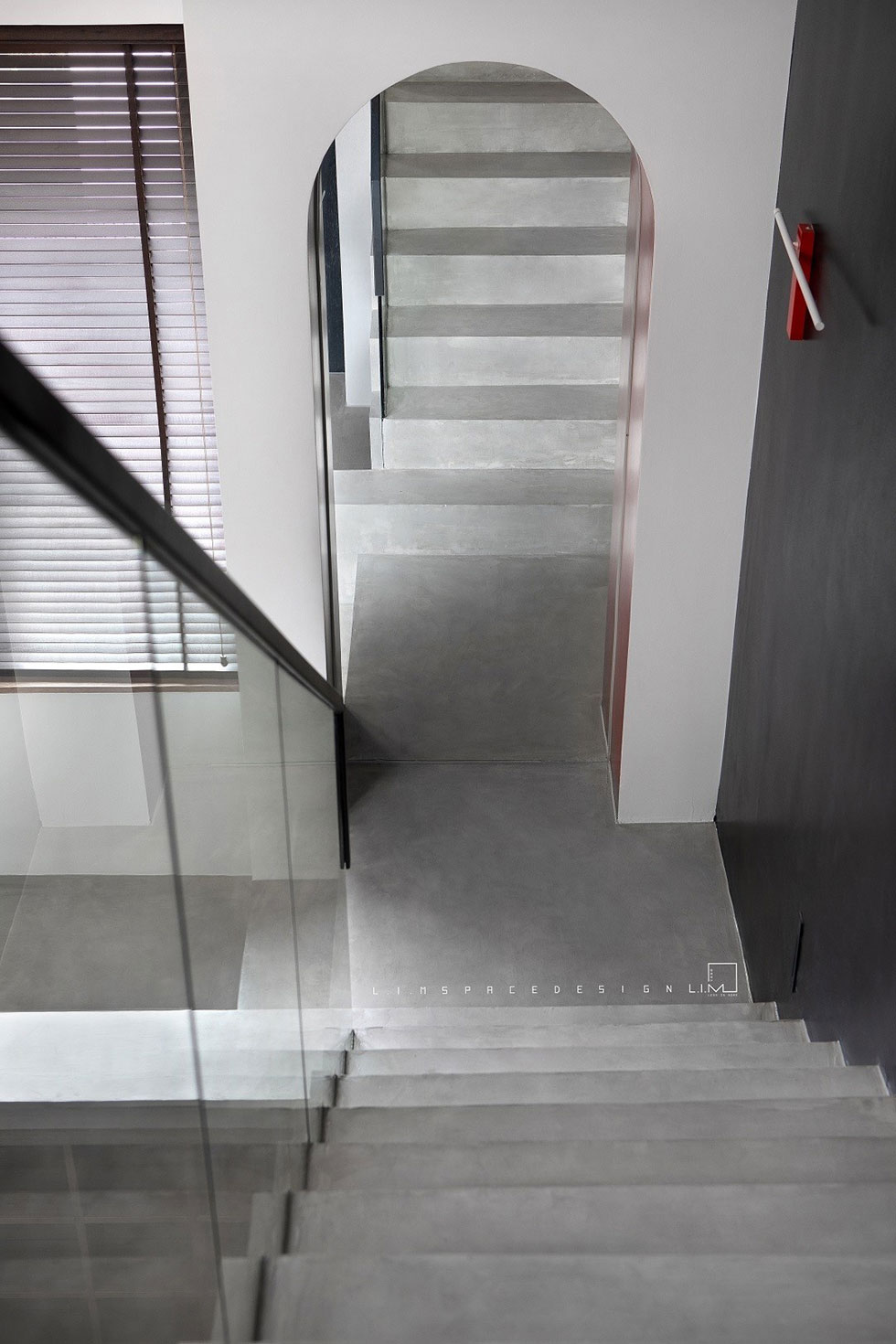 辦公室裝修樓梯間拱形門(mén)洞 辦公室裝修樓梯間拱形門(mén)洞