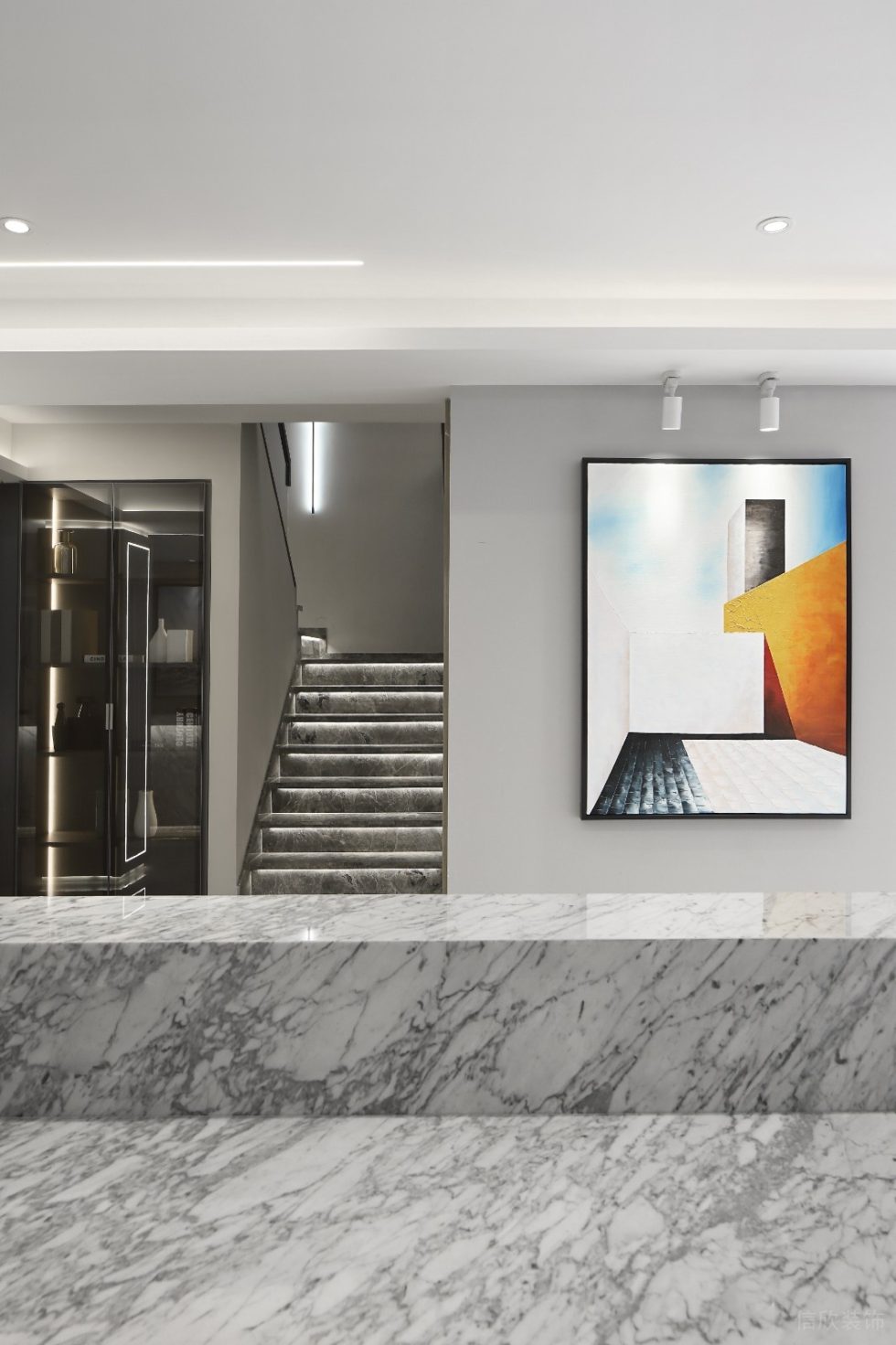 深圳寶安宏發(fā)前城中心600平方米極簡風格辦公室裝修案例樓梯間藝術(shù)裝飾畫