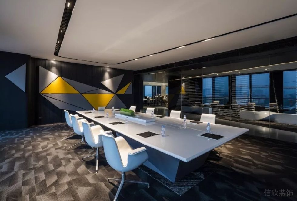 深圳福田中心商務(wù)大廈1300平方米黑白灰現(xiàn)代風辦公室裝修案例會議室 深圳福田中心商務(wù)大廈1300平方米黑白灰現(xiàn)代風辦公室裝修案例會議室