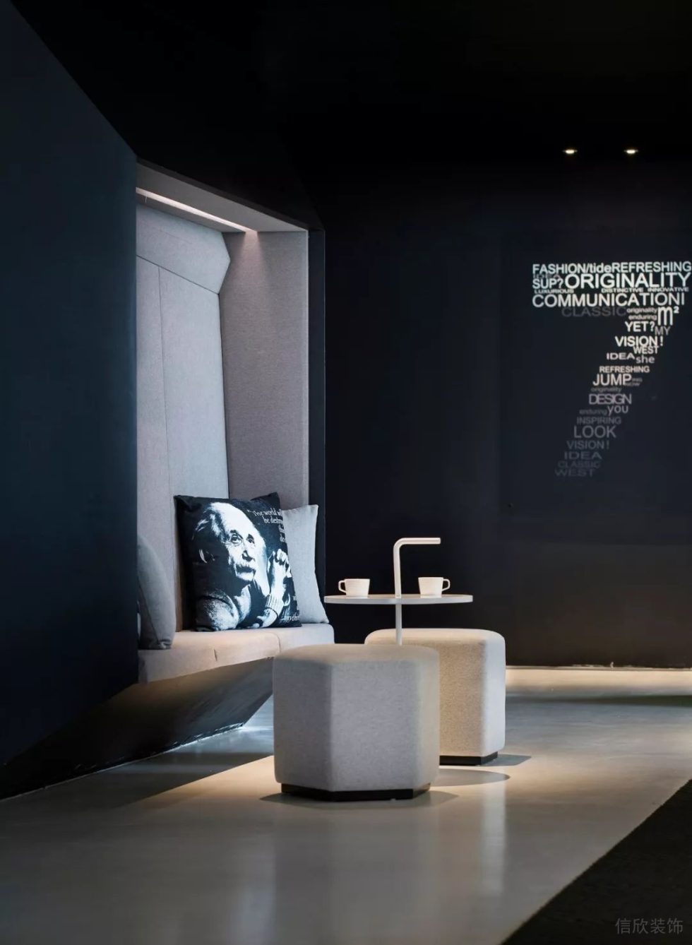 深圳福田中心商務(wù)大廈1300平方米黑白灰現(xiàn)代風辦公室裝修案例休閑區(qū) 深圳福田中心商務(wù)大廈1300平方米黑白灰現(xiàn)代風辦公室裝修案例休閑區(qū)