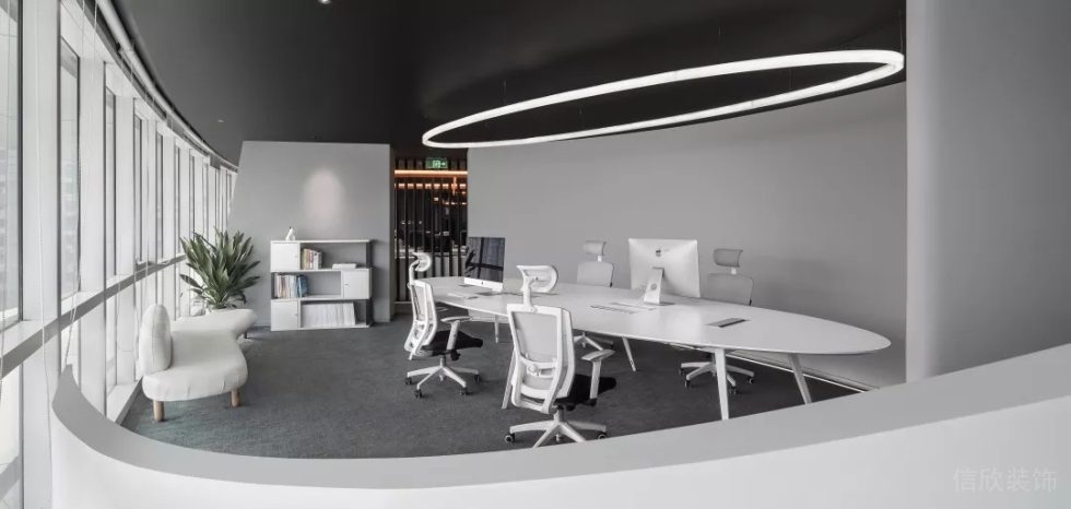 深圳南山同方信息港600平方米黑白灰色調(diào)現(xiàn)代科技風(fēng)公司裝修案例多媒體商務(wù)洽談室 深圳南山同方信息港600平方米黑白灰色調(diào)現(xiàn)代科技風(fēng)公司裝修案例多媒體商務(wù)洽談室