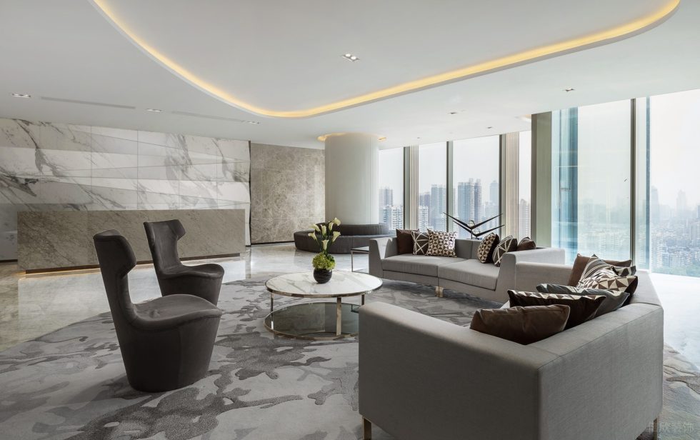 深圳南山振業(yè)國際商務中心800平方米現(xiàn)代輕奢風辦公室裝修案例大堂休息等候區(qū) 深圳南山振業(yè)國際商務中心800平方米現(xiàn)代輕奢風辦公室裝修案例大堂休息等候區(qū)