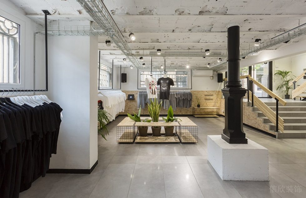 深圳市寶安區(qū)石巖巴塞羅那clap Studio的suara服裝店裝修設(shè)計(jì)效果圖 深圳市寶安區(qū)石巖巴塞羅那clap Studio的suara服裝店裝修設(shè)計(jì)效果圖