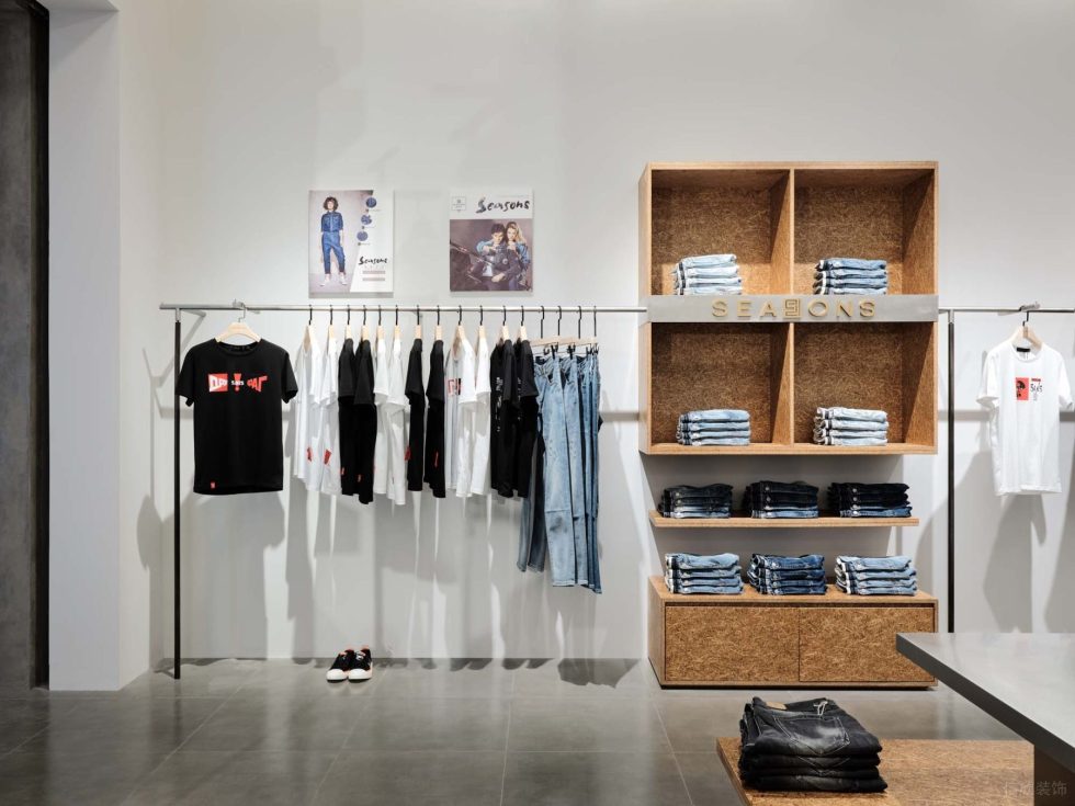 深圳市龍崗區(qū)坪地現(xiàn)代風(fēng)潮牌四季牛仔店鋪墻邊服裝展架裝飾設(shè)計效果圖