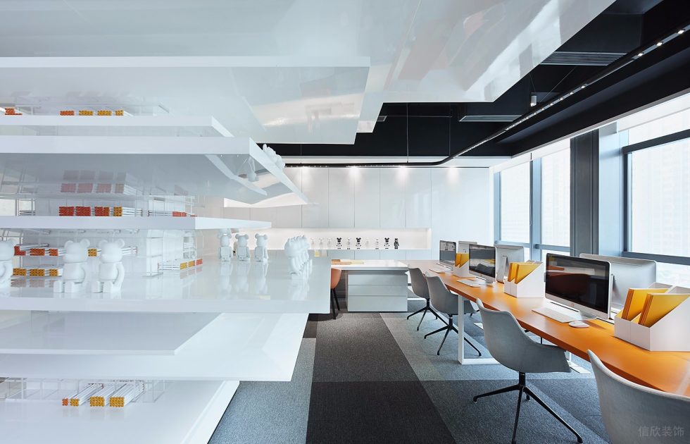 深圳福田萬(wàn)科濱海云中心150平方米現(xiàn)代主義極簡(jiǎn)風(fēng)辦公室裝修案例地面鋪設(shè) 深圳福田萬(wàn)科濱海云中心150平方米現(xiàn)代主義極簡(jiǎn)風(fēng)辦公室裝修案例地面鋪設(shè)