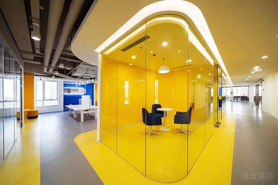 深圳龍崗寶能科技園3000平方米藍白黃色調(diào)簡約風辦公室裝修案例洽談室 深圳龍崗寶能科技園3000平方米藍白黃色調(diào)簡約風辦公室裝修案例洽談室