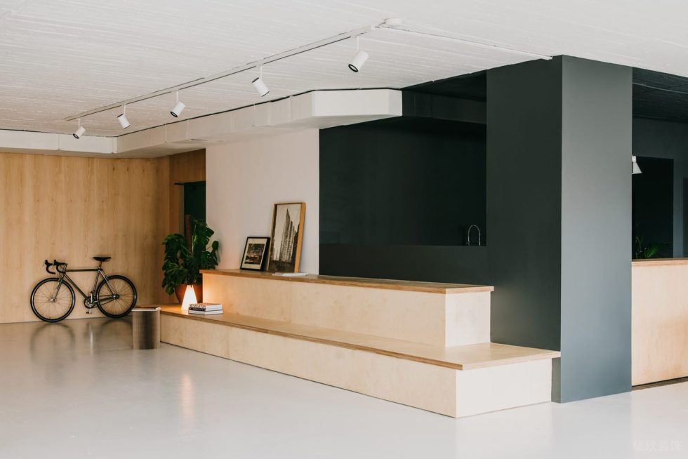 深圳龍華優(yōu)品文化創(chuàng)意園800平方米極簡主義自然風(fēng)辦公室裝修案例階梯式休閑區(qū) 深圳龍華優(yōu)品文化創(chuàng)意園800平方米極簡主義自然風(fēng)辦公室裝修案例階梯式休閑區(qū)