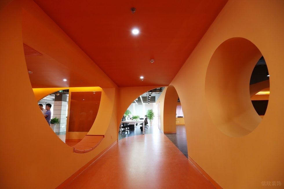 深圳南山凱達爾集團中心大廈2800平方米工業(yè)主義科幻風(fēng)辦公室裝修案例藝術(shù)走廊 深圳南山凱達爾集團中心大廈2800平方米工業(yè)主義科幻風(fēng)辦公室裝修案例藝術(shù)走廊