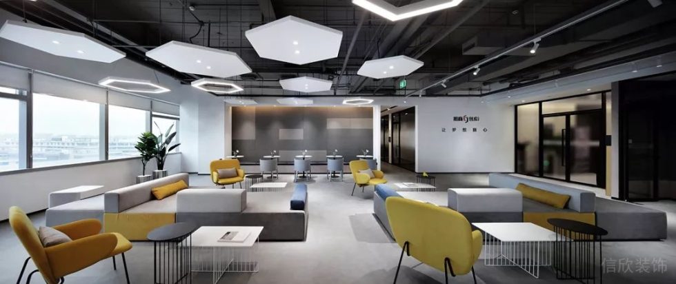 深圳南山天瓏大廈3000平方米簡約主義自然風(fēng)辦公室裝修案例休閑廳