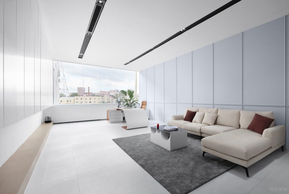 白色的總經(jīng)理辦公室米色布藝沙發(fā)效果圖