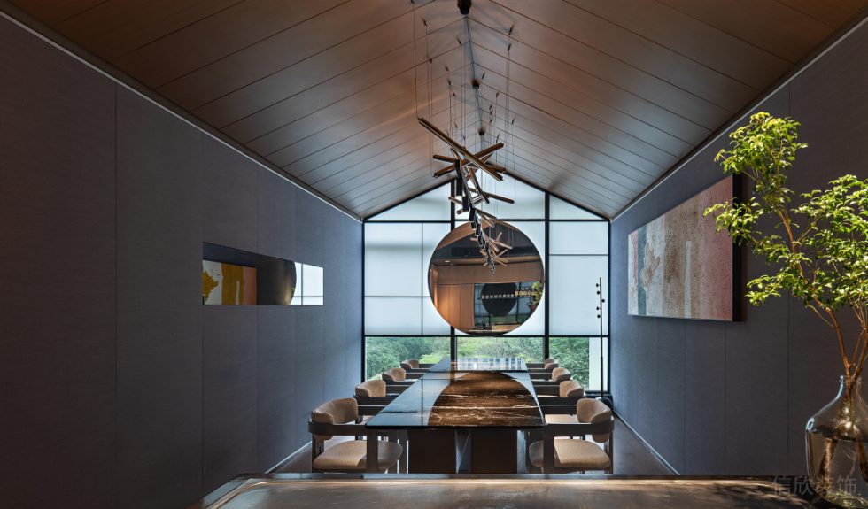 高級輕奢日料餐廳精致用餐區(qū)裝修設計